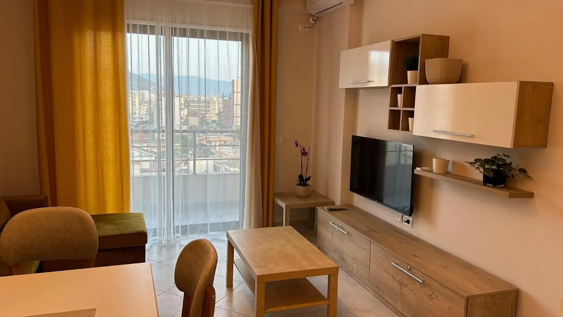 Water Lily Apartments Vlore